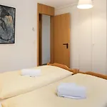 Apartament Primula Apt- B By Interhome